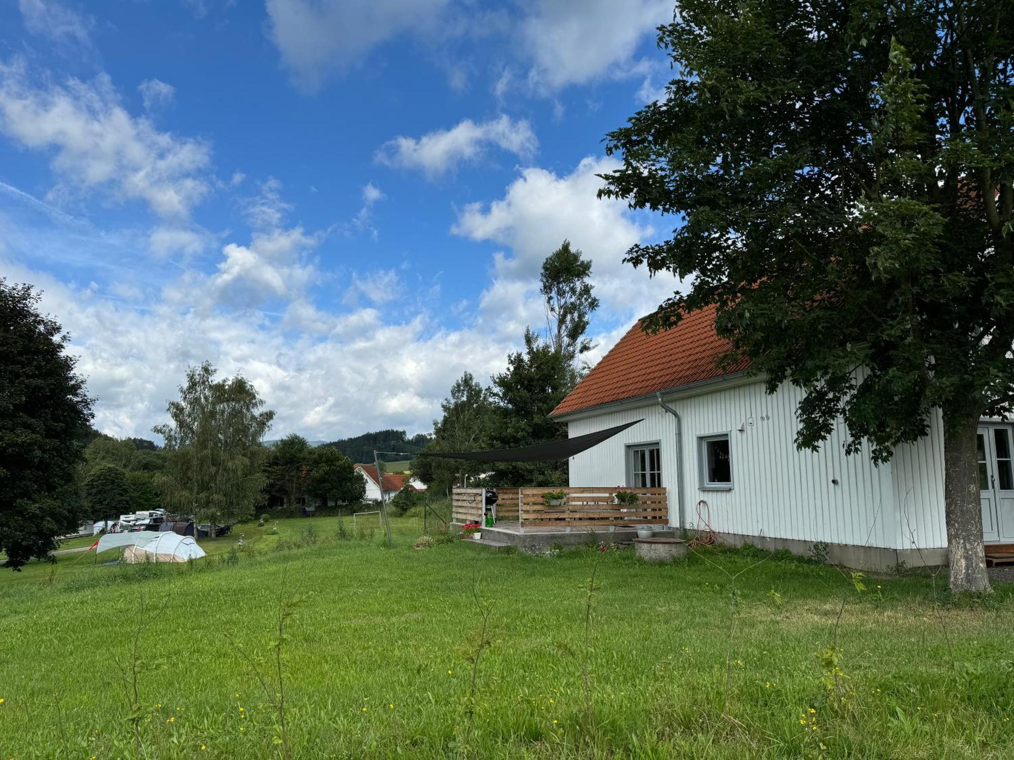 Camphouse Villa Chvalsiny Bagian luar foto